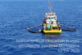 Sversamento di idrocarburi in mare: simulazione incidente Sversamento di idrocarburi in mare: simulazione incidente
