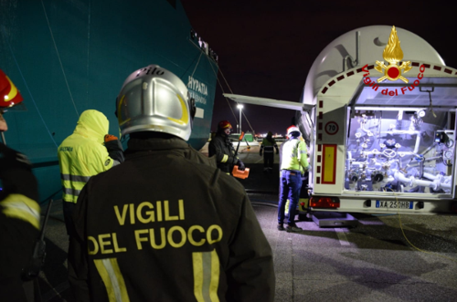 Effettuato il primo rifornimento GNL ad una nave Effettuato il primo rifornimento GNL ad una nave