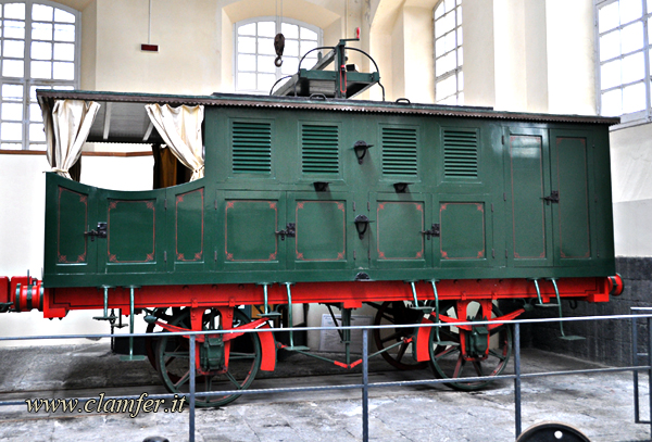 Fig 1 Replica di vettura mista Fig 1 Replica di vettura mista